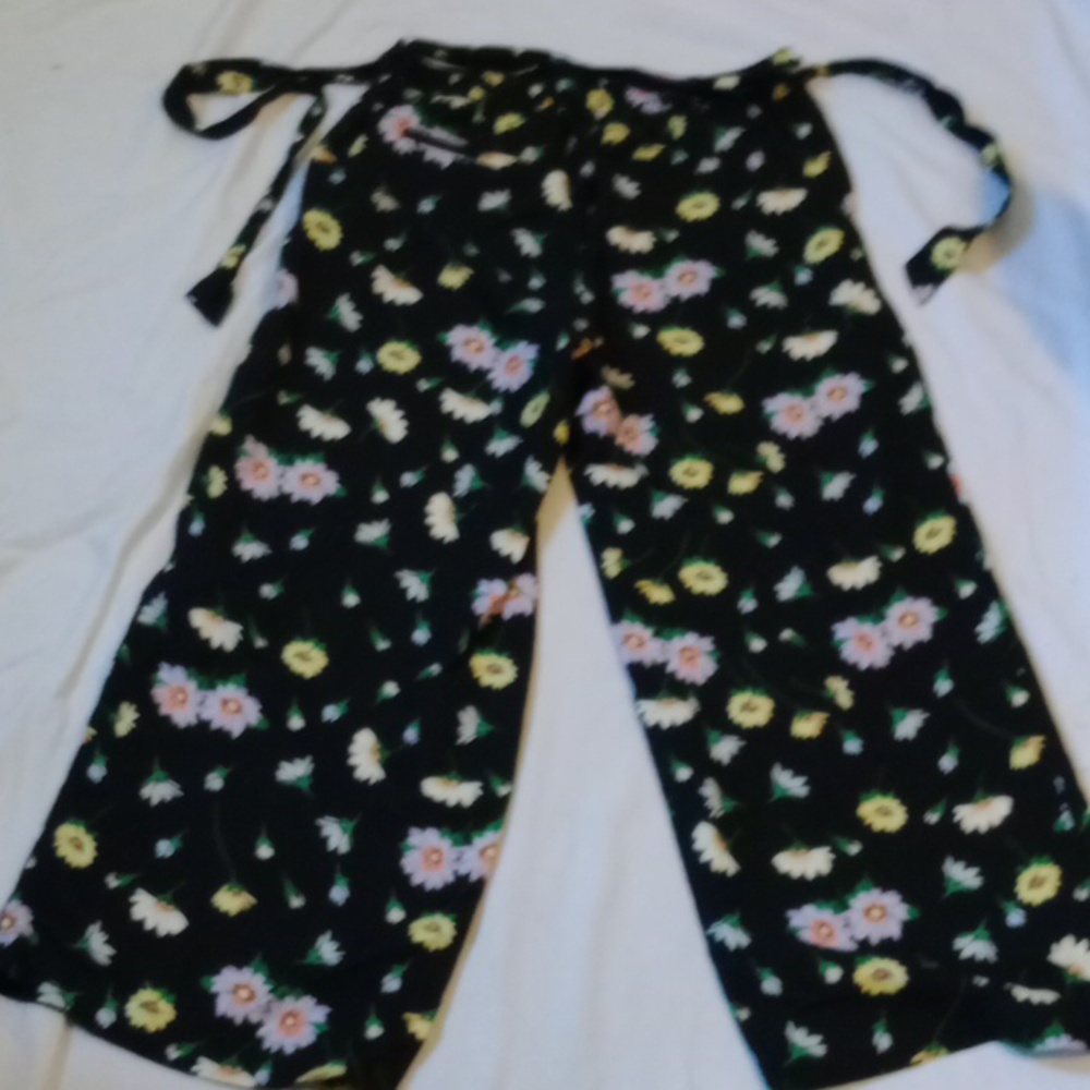 LOFT Black Floral Wide Leg Pants | Linen Blend | Size Small - Picture 8 of 10